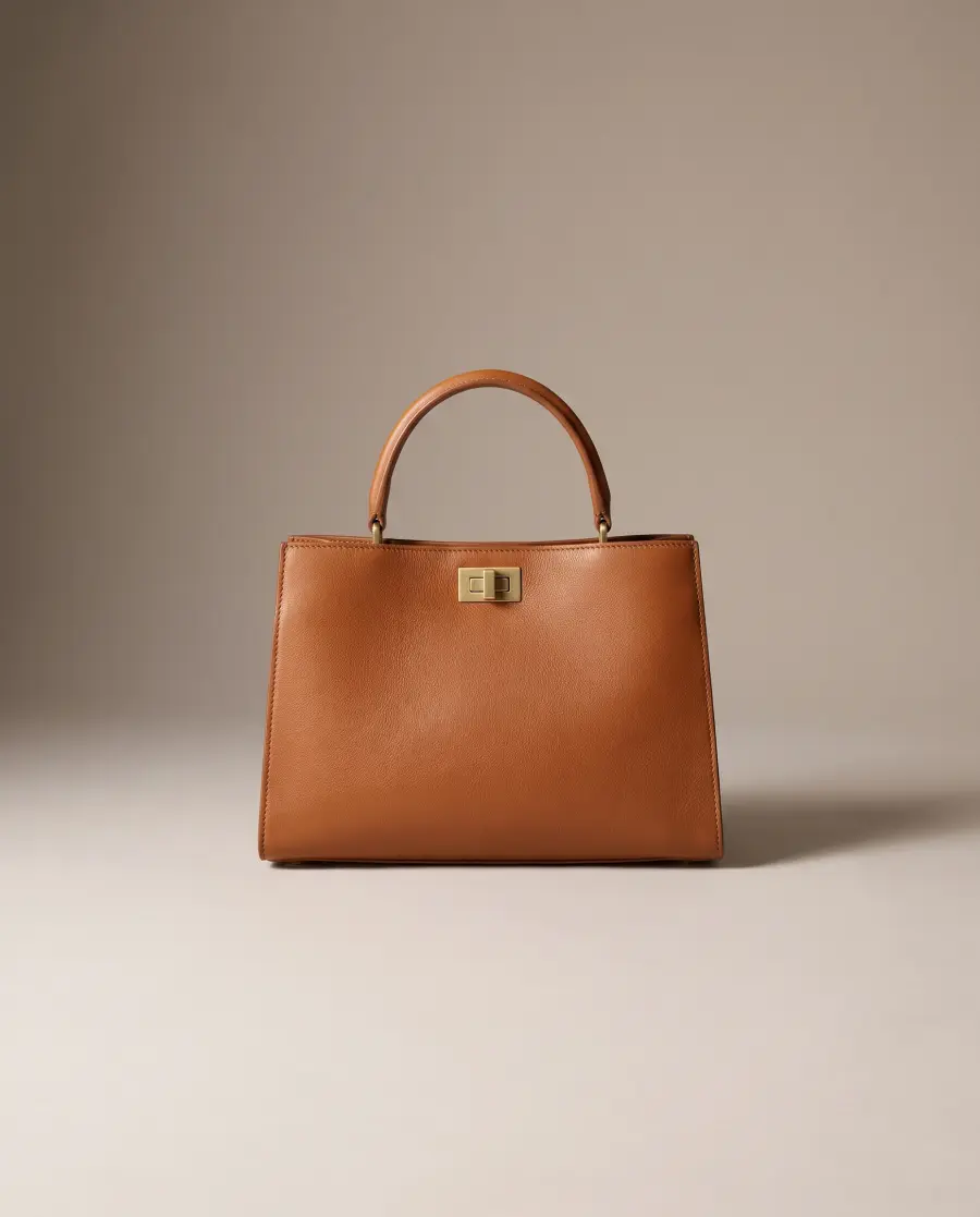 Product shots — example of Genco content